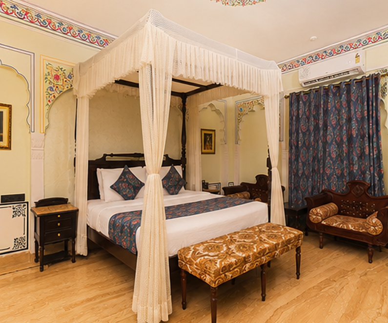 Room image 4